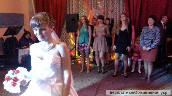 Тамада Ведущий и шоу-группа "Веселуха"