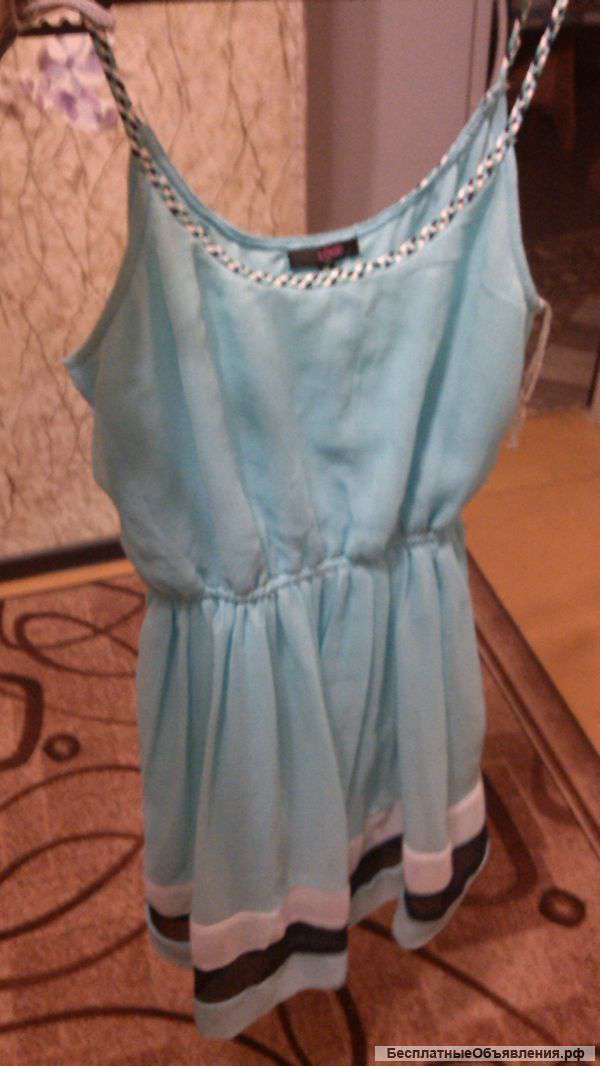 По очень низкой цене милое платье