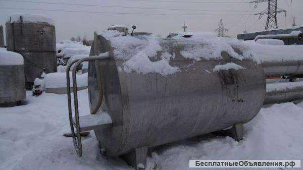 Емкость нержавеющая, объем — 3 куб.м., термос