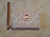 Кошелек -портмоне Michael Kors Vanilla