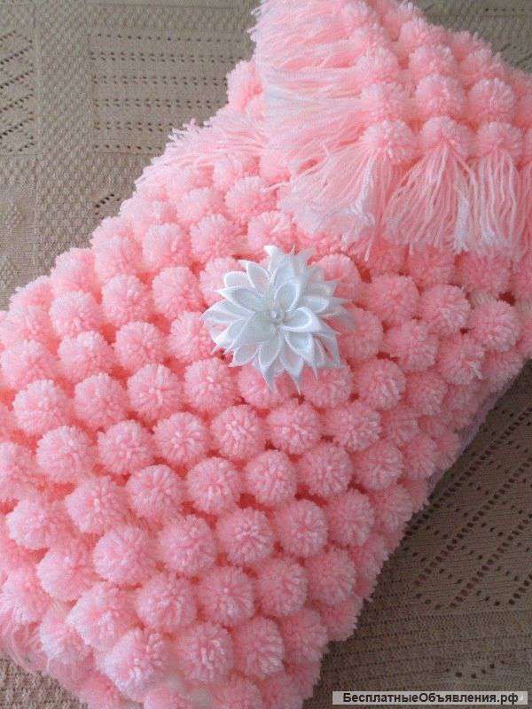 Пледы из помпонов