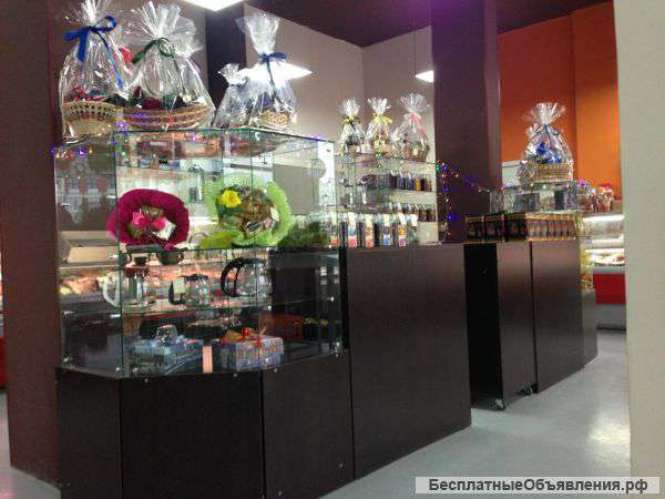 Мебель под чай и кофе,под сувениры, посуду