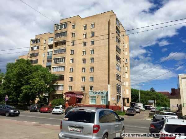 Трехкомнатная квартира 60 м2 в центре города Руза