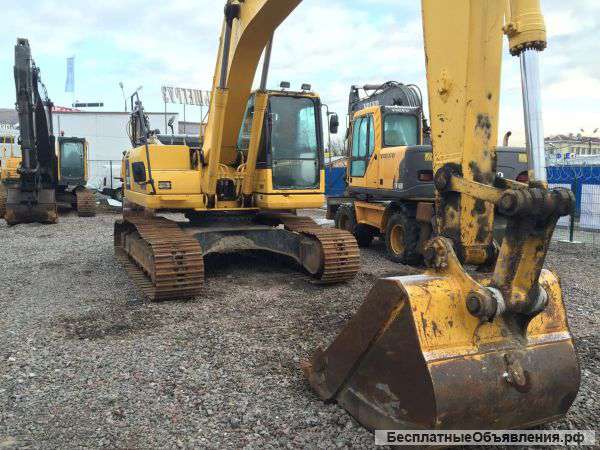 Гусеничный экскаватор KOMATSU PC220-8