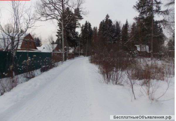 Земельный участок