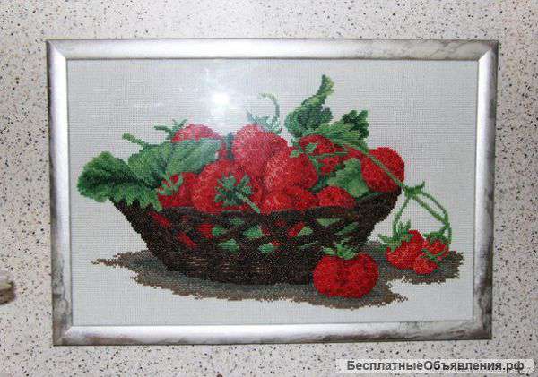 Картины и иконы крестом и бисером