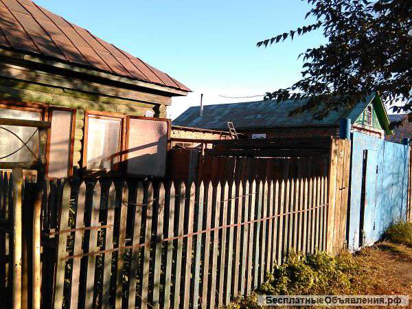 Дом 58,3 (бревно/кирпич) на участке 2,4сот., в черте города