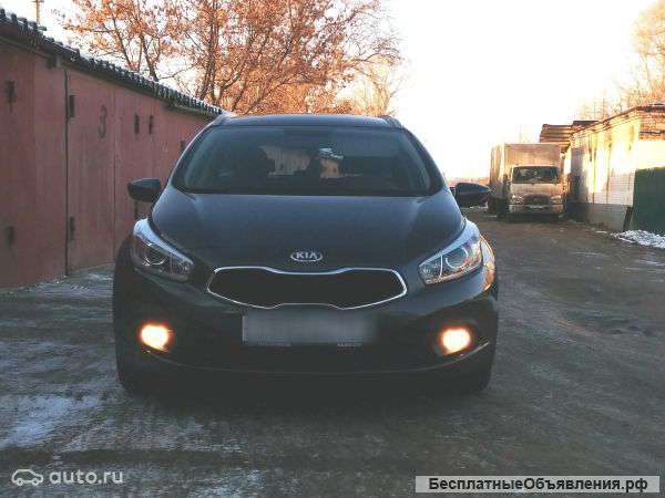 Автомобиль Kia Ceed SW