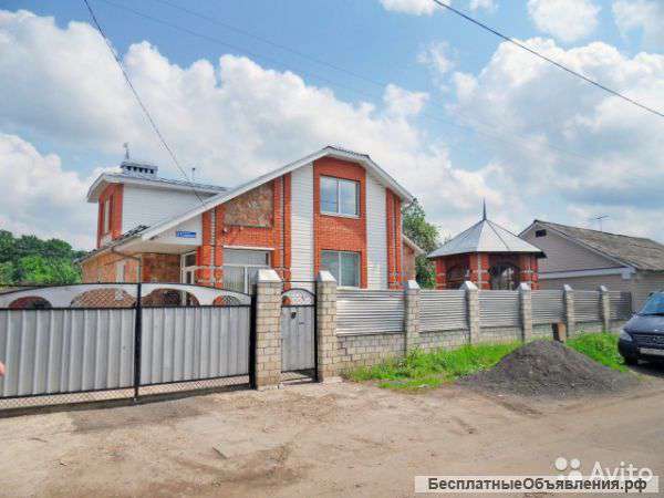 Коттедж 254 м² на участке 7.5 сот.