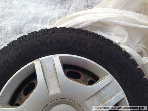 Зимние шины с дисками 175/65/14 Goodyear UltraGrip