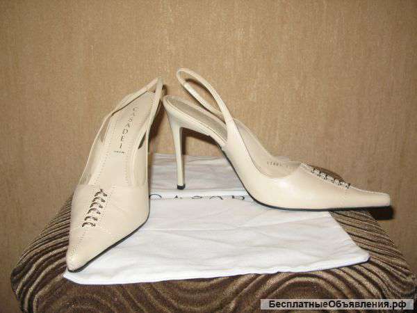 Женские туфли "CASADEI"