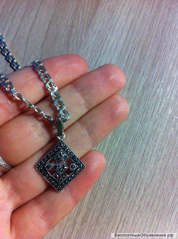 Цепочка серебрянная с кулончиком