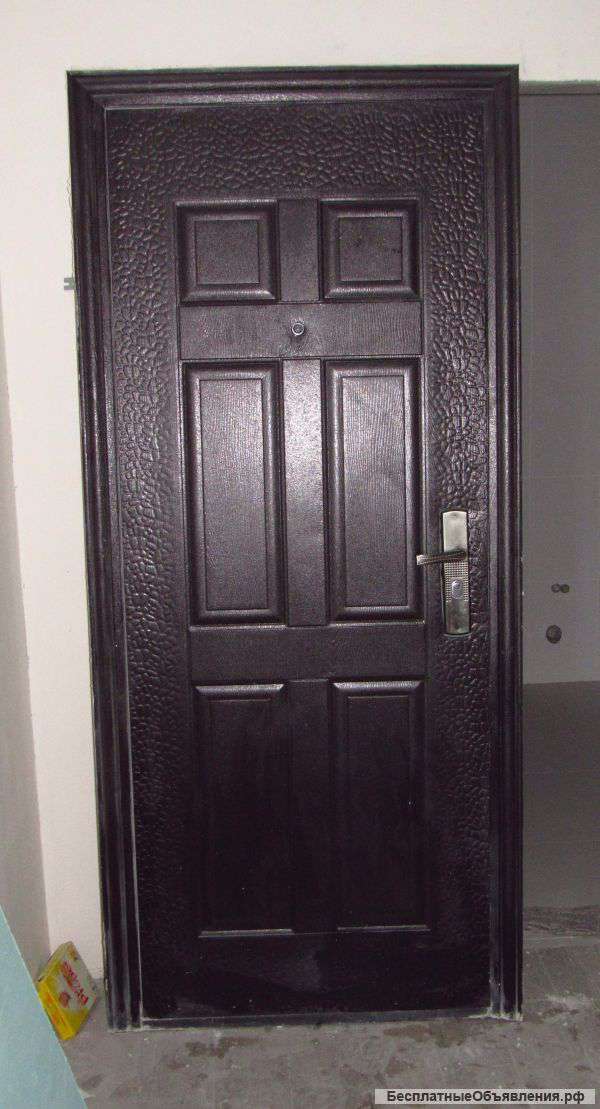 Входная дверь б/у