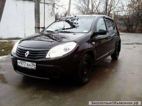 Рено Сандеро 2010г