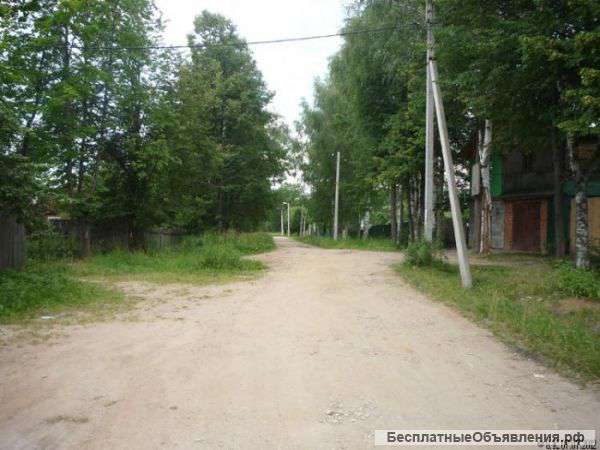Пол дома в городе