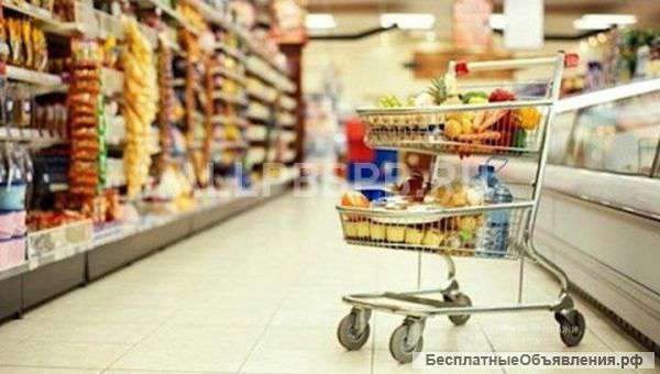 Продуктовый магазин в месте с огромным потоком людей