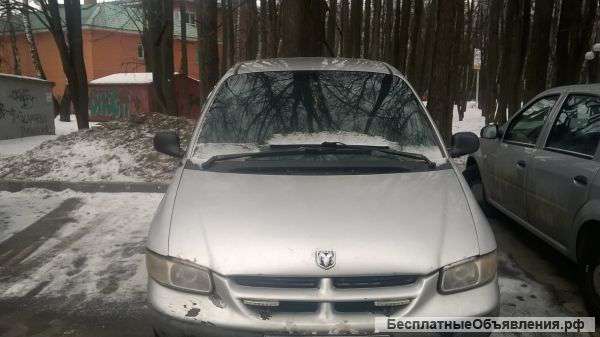 Додж караван 2000г.в ат