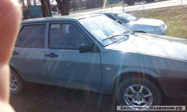 Машину ВАЗ 2109