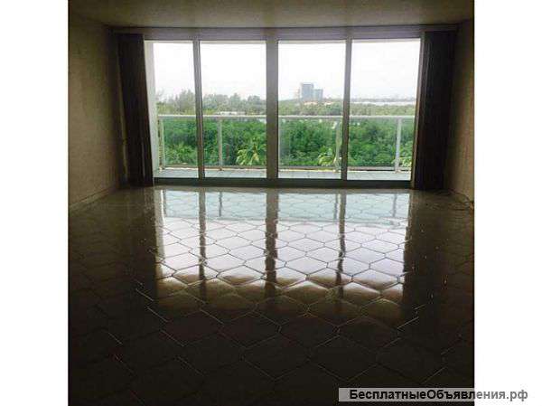 Квартира в Санни Айлс Бич. 137 кв.м. $435000