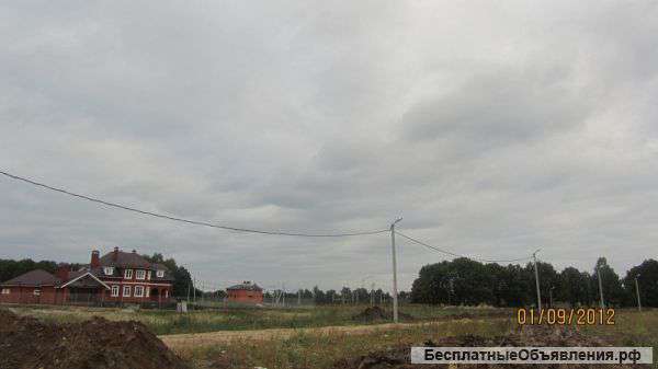 Участок в коттеджной застройке