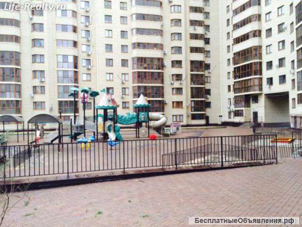 Трехкомнатную квартиру в элитном доме