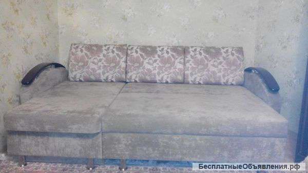 Диван угловой