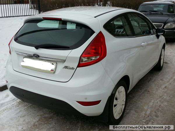 Автомобиль Ford Fiesta