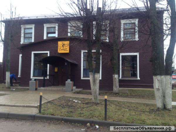 Отдельно стоящее нежилое здание