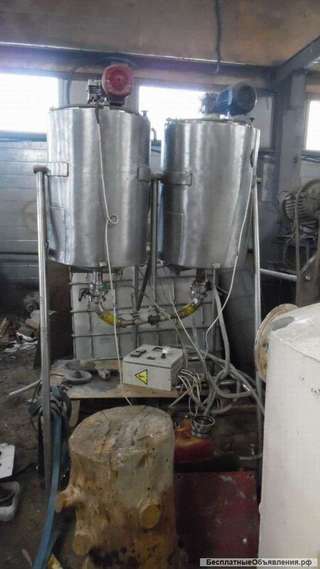 Ёмкость нержавеющая,объем — 0,08 куб.м., с мешалкой и электрическим нагревом