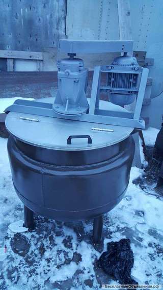 Варочный котел нержавеющий, объем 0,2 куб.м., с рубашкой и мешалкой