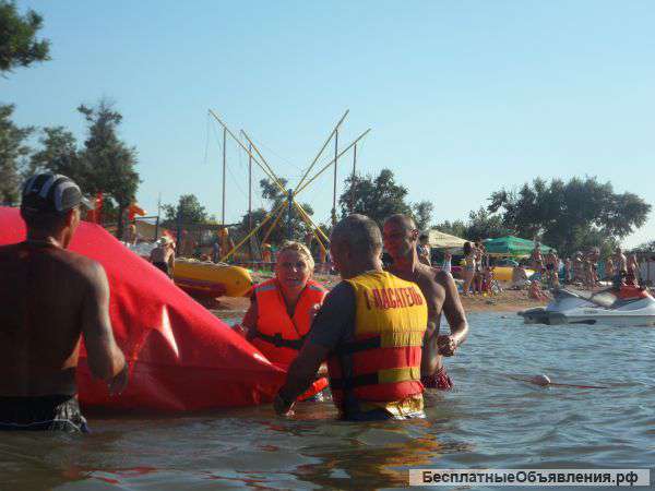 Катер парашутный и пляж в аренду