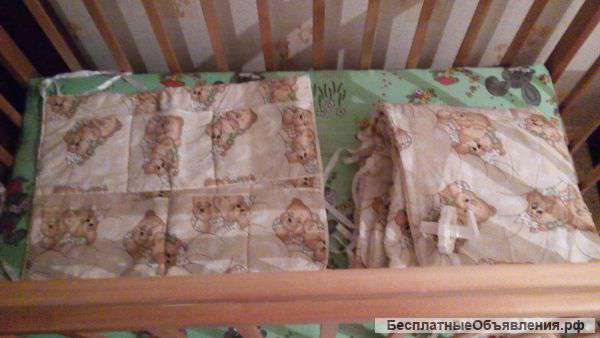 Детская кроватка