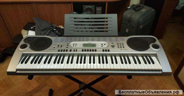 Синтезатор Casio LK-73 + стойка + пюпитр