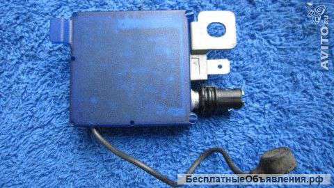 AMR6289 Range rover 2 Антенный усилитель FM оригинальный