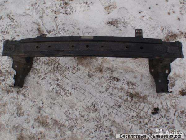 Усилитель переднего бампера Ford Mondeo