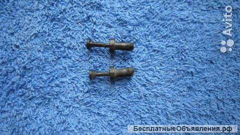 Клипса диффузора Range Rover Vogue 02-05 оригинальная