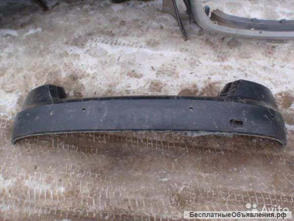 Задний бампер Audi A8