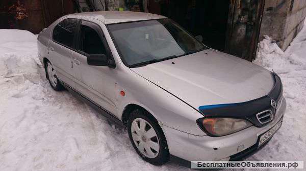 Nissan primera 2000