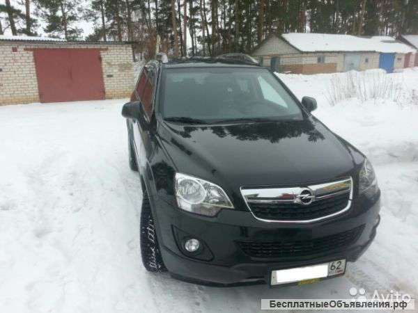 Opel Antara чёрный кроссовер