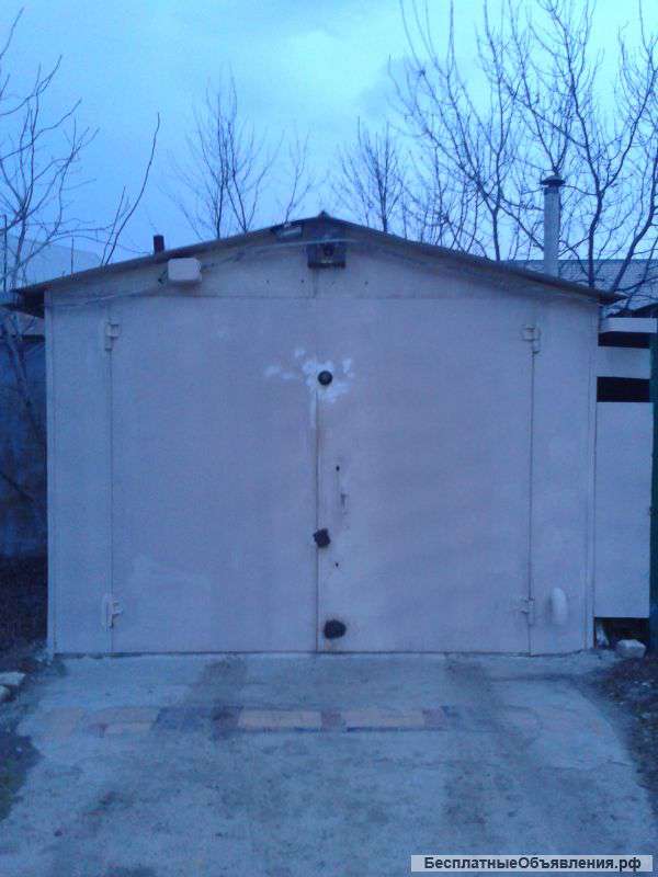 Гараж металлический с местом