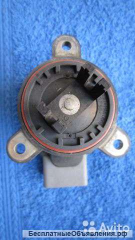 Discovery 3 TDV6 2.7 часть клапана EGR оригинальный