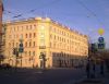 Сдаю в аренду помещение под банк, офис или магазин. Два входа, рядом метро.