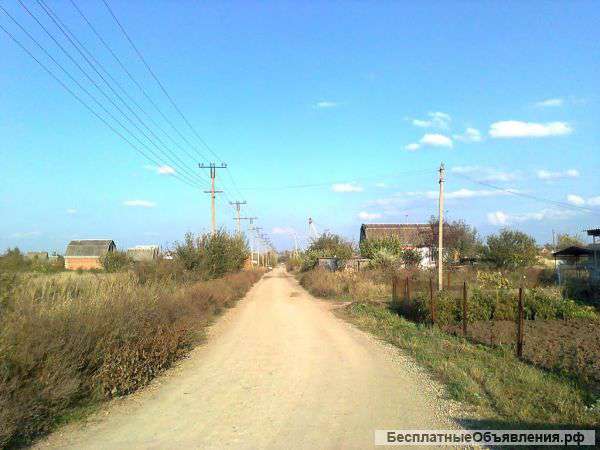 Дачный участок у озера