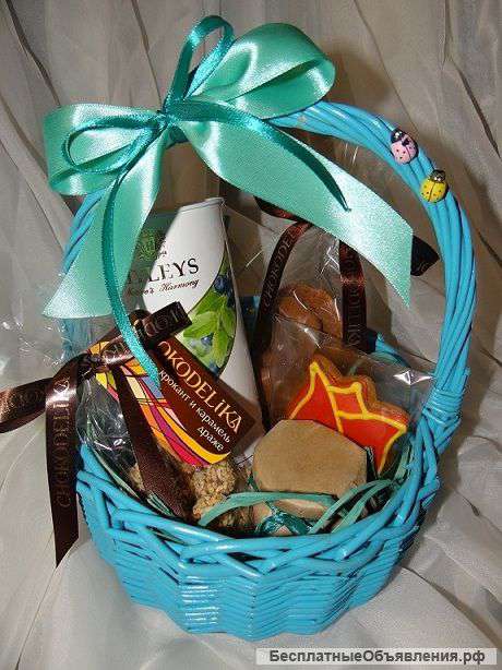 Подарочные корзины со сладостями