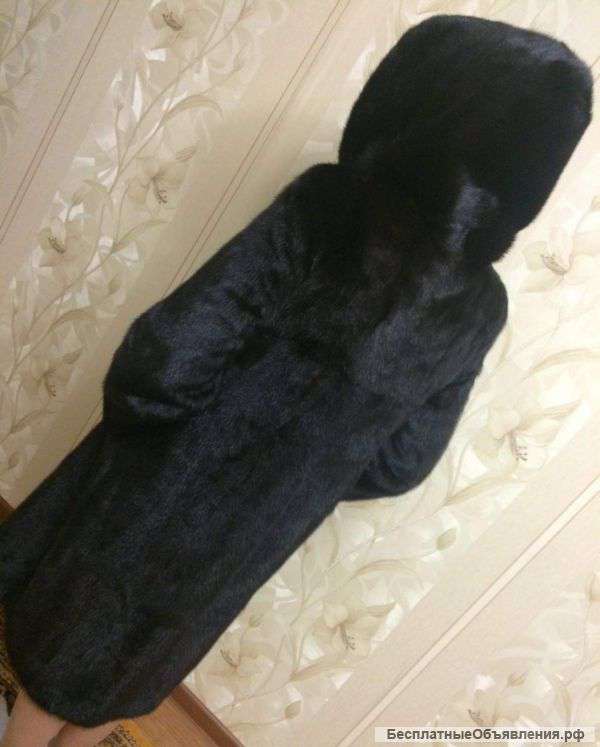 Норковую шубу новую