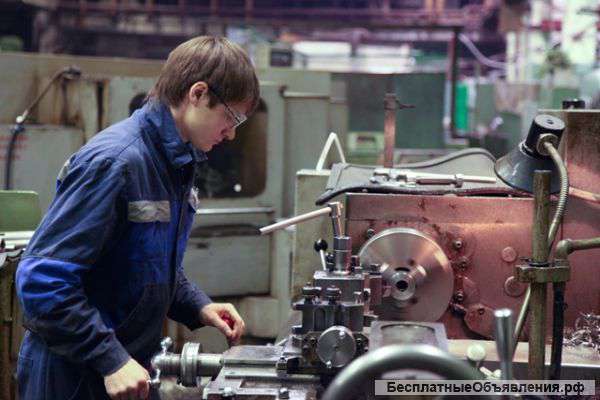 Требуется слесарь. мср.