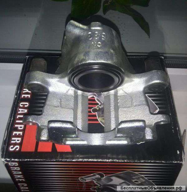 Суппорт Audi 100, 90, 80. 2147111, 443615124CX