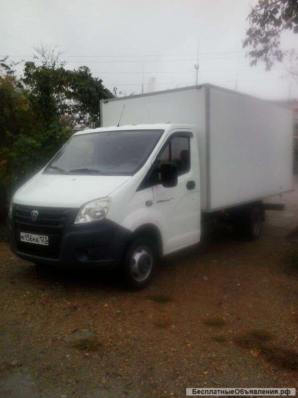 Водитель с грузовым авто