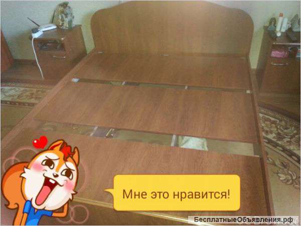 Кровать