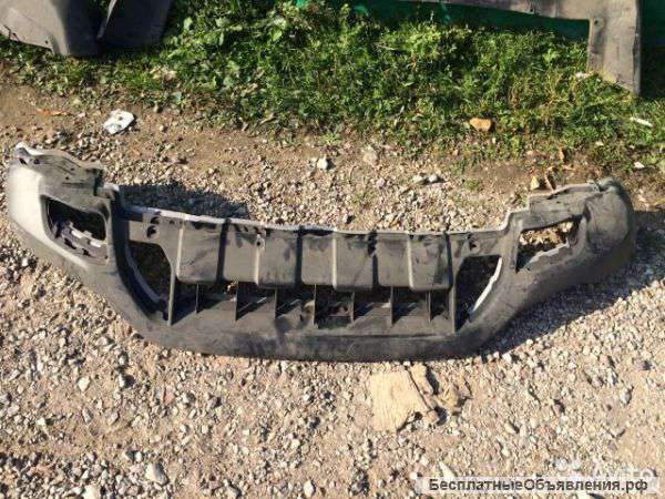 Накладка переднего бампера Honda CR-V3 хонда рест